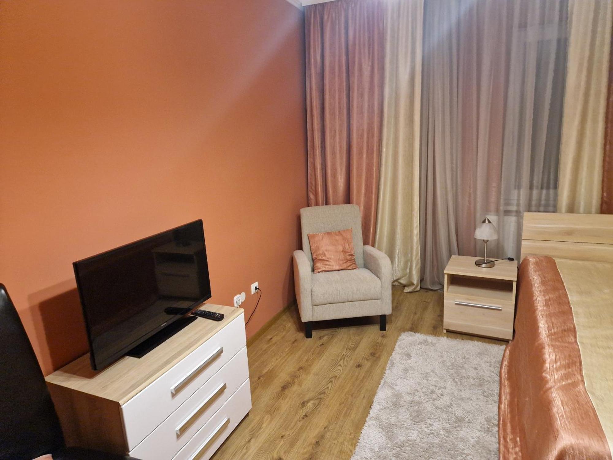 Centrum Business Apartman Szekszard Apartment Exterior foto
