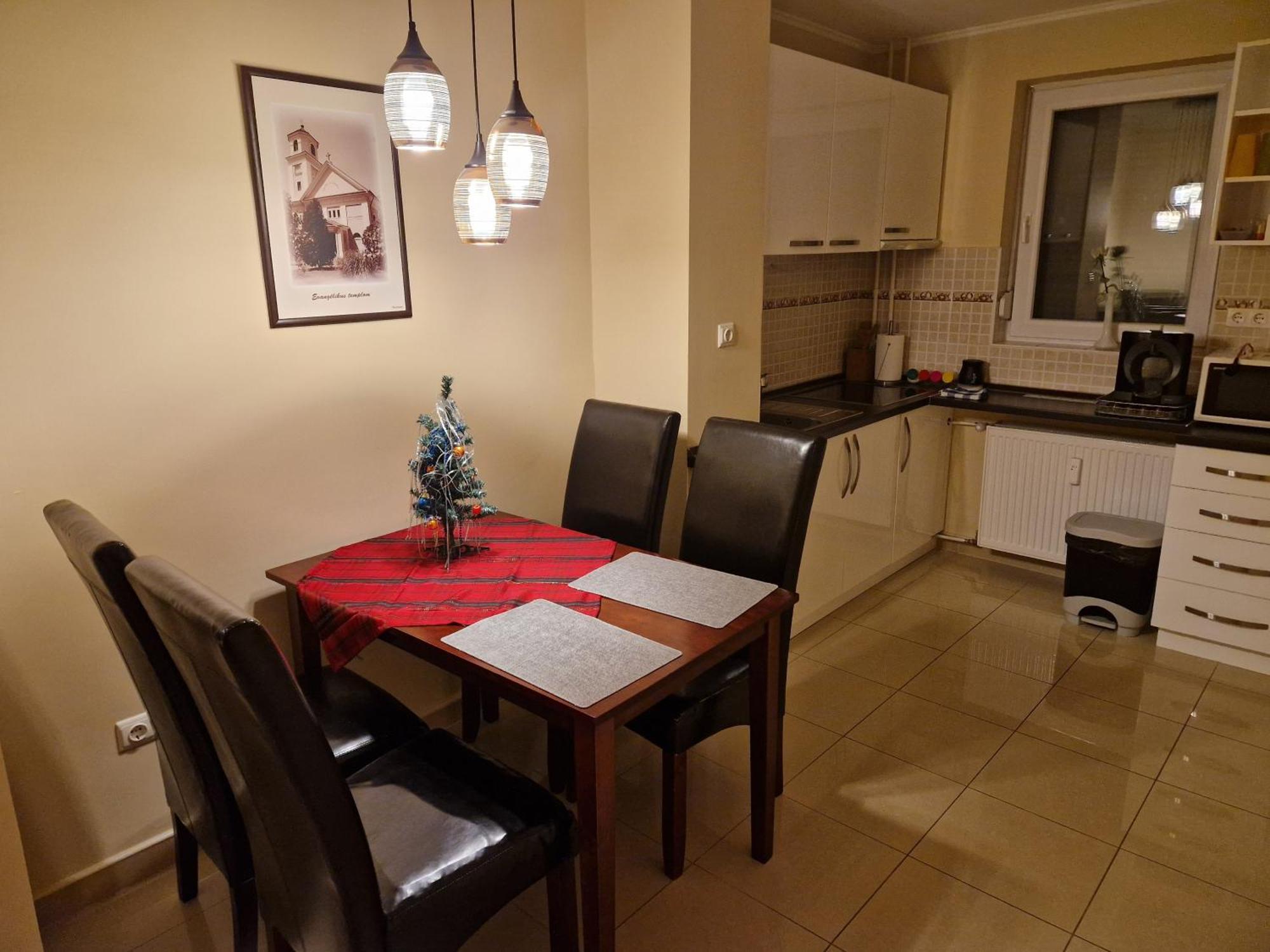 Centrum Business Apartman Szekszard Apartment Exterior foto